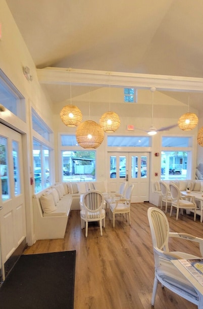 Paradise Inn Key West - Adults Only