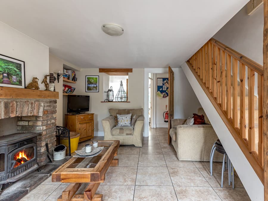 Cottage, Private Bathroom | Lounge