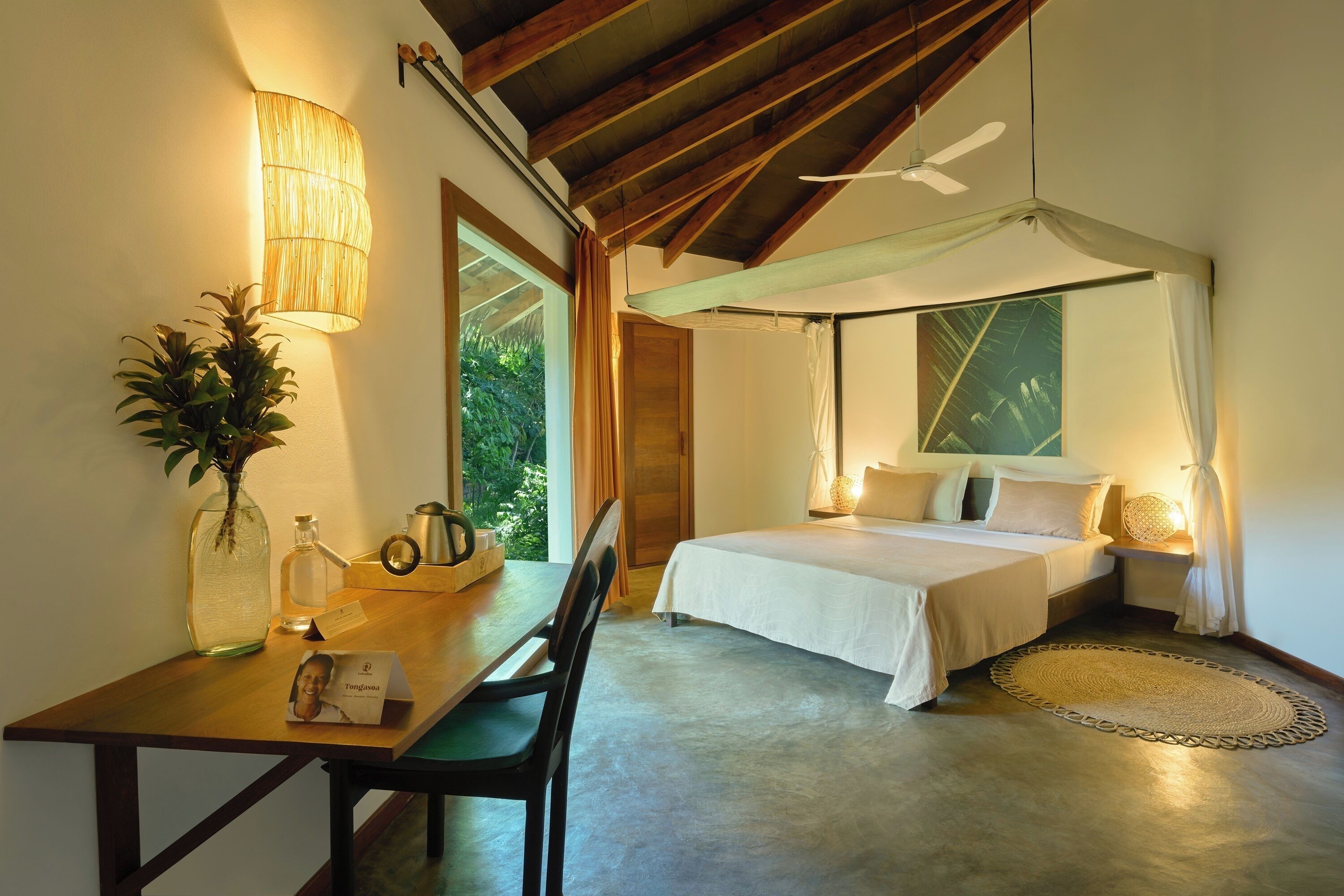 Bungalow, Garden View | 1 chambre, minibar, coffres-forts dans les chambres, bureau