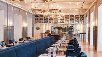Breakfast, lunch, dinner served; ocean views