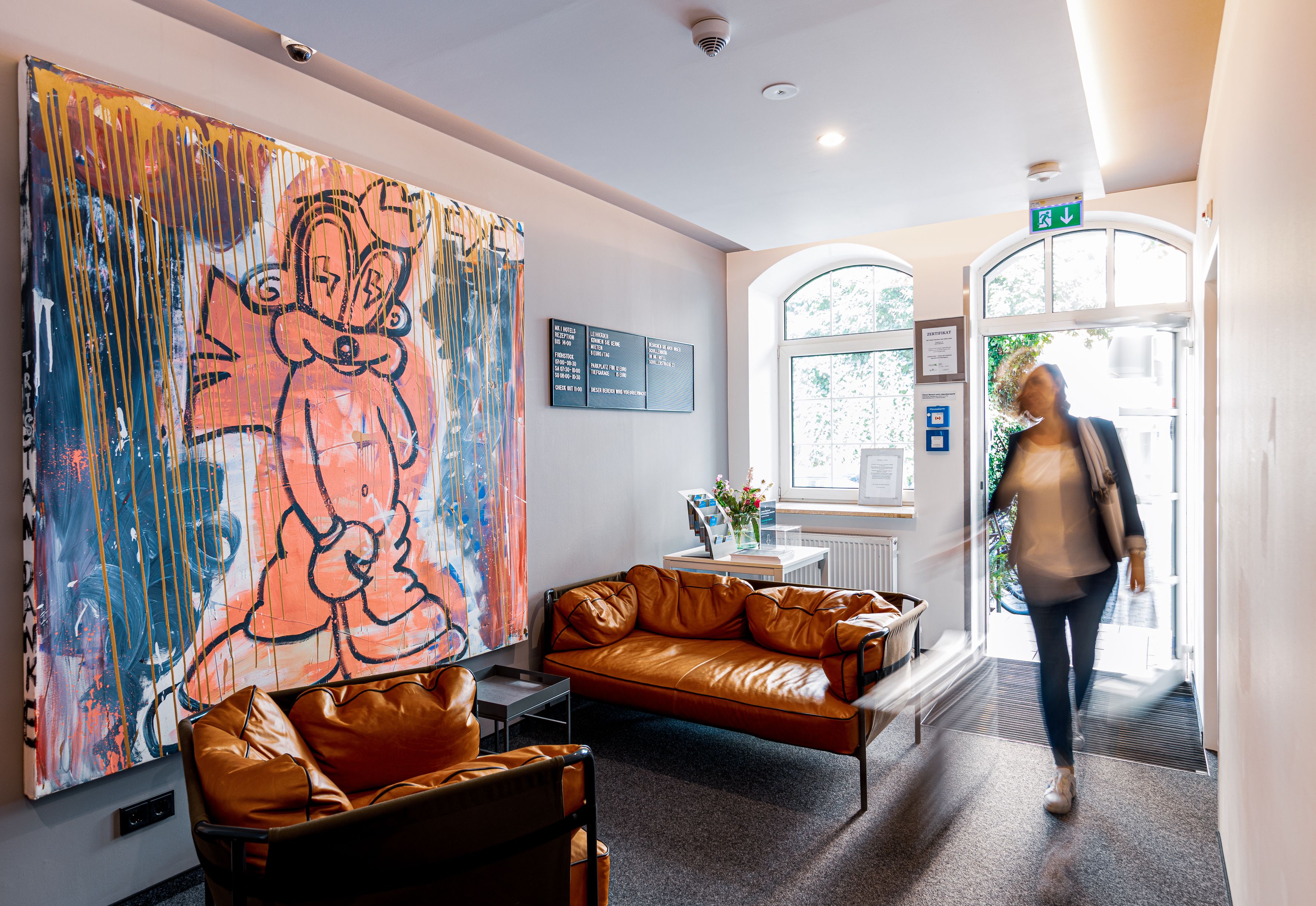 Coin salon dans le hall