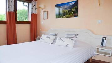 Coffres-forts dans les chambres, bureau, chambres insonorisées