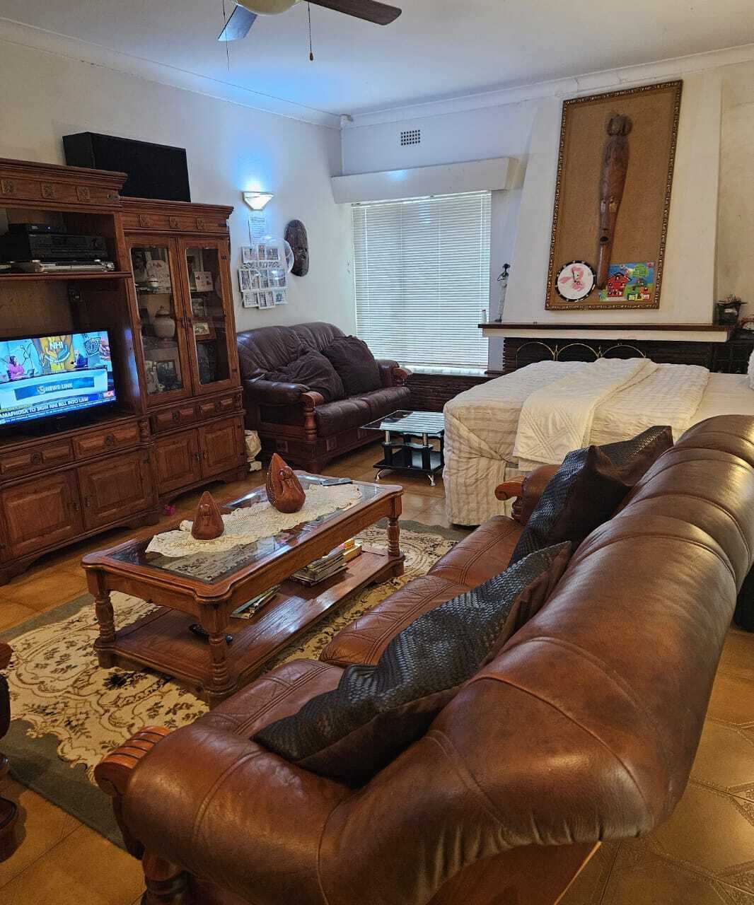 商務四人房, 1 間臥室, 露台, 泳池景 | 4 間睡房、高級寢具、房內夾萬、書桌