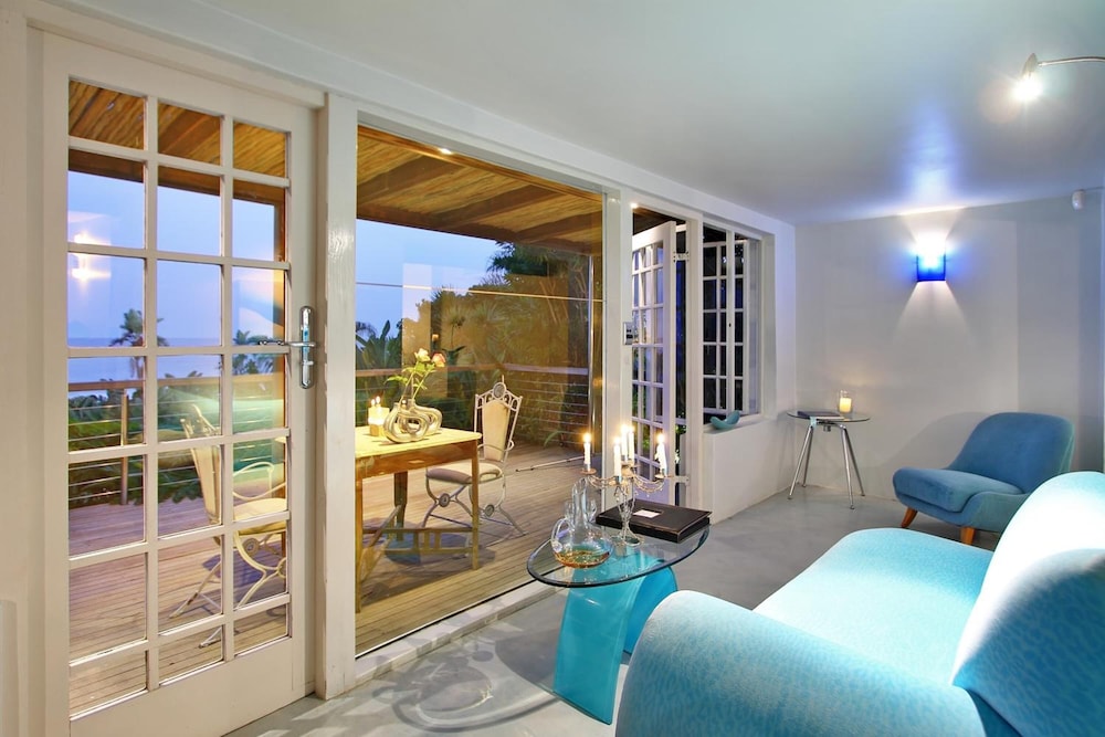 Days At Sea Beach Lodge by null