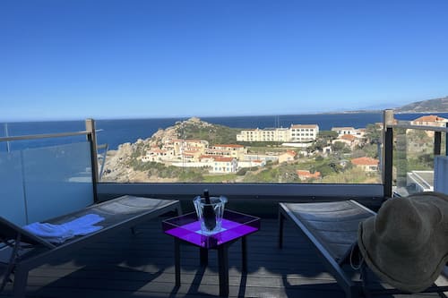 Room L+ sup -Terrasse Vue mer-24 m²- Lit Double / Lits Jumeaux | Terraza o patio