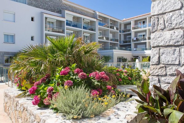 Jardines del alojamiento