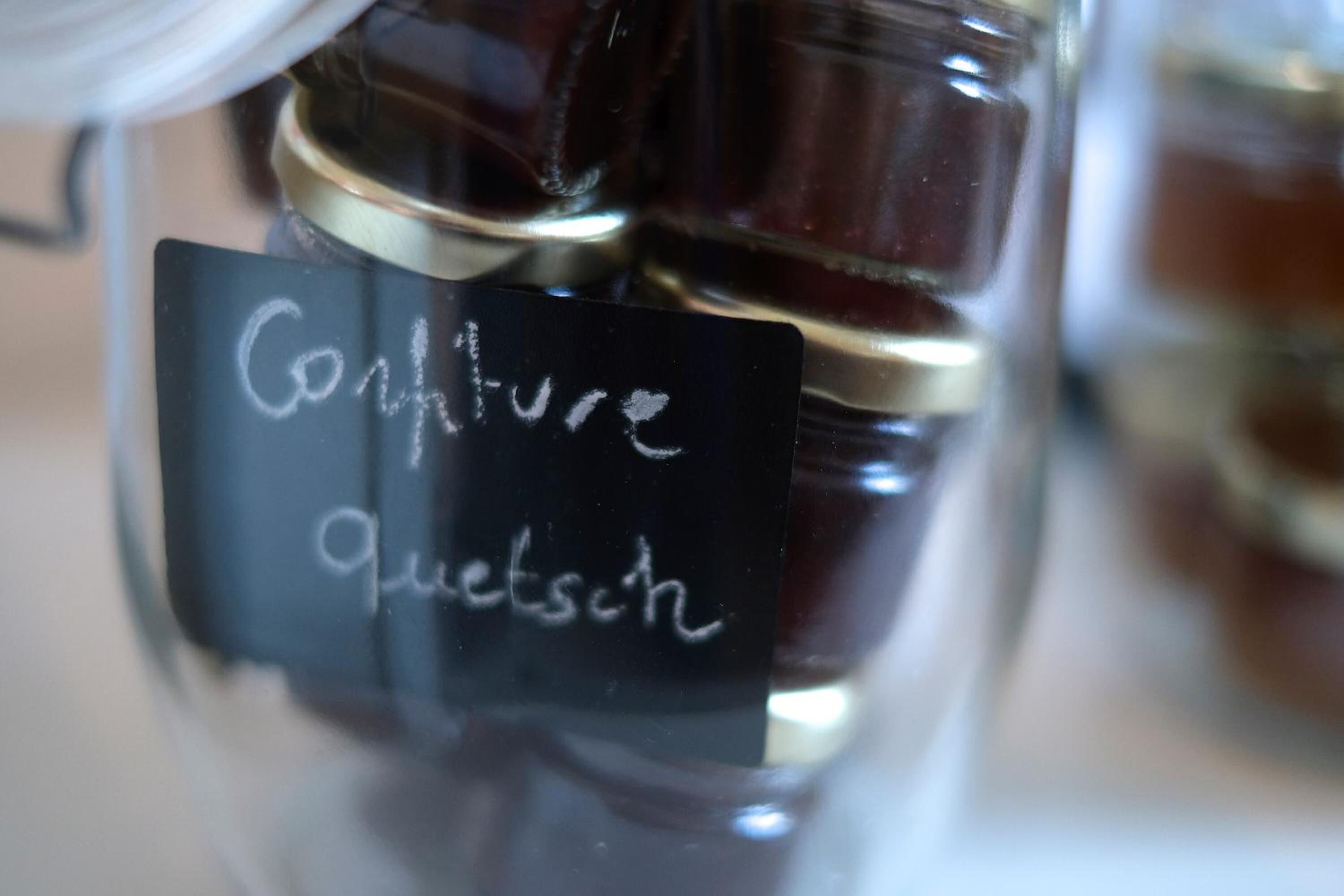 breakfast, lunch, dinner served; french cuisine