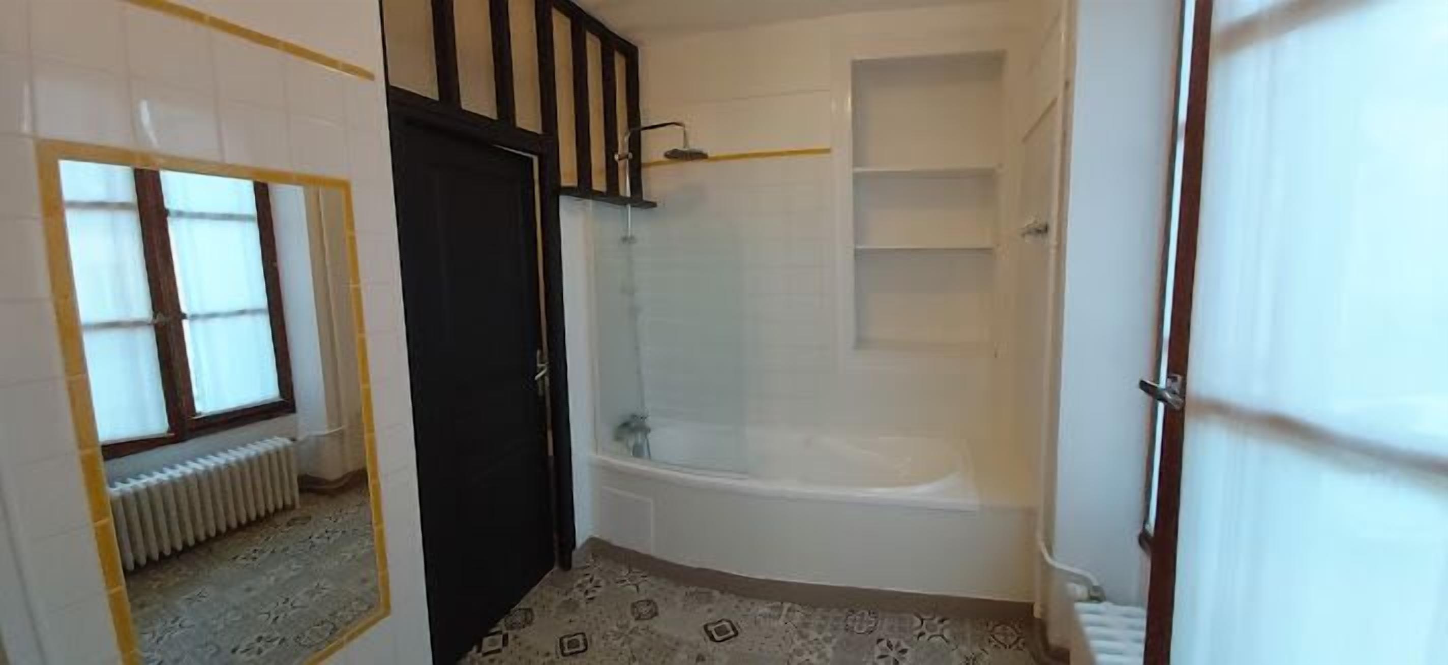 double room | bathroom | free toiletries, hair dryer