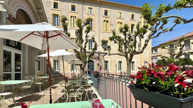 Unclassified image, 1 of 42, button -  Logis Hôtel des Thermes  (Lamalou-les-Bains)