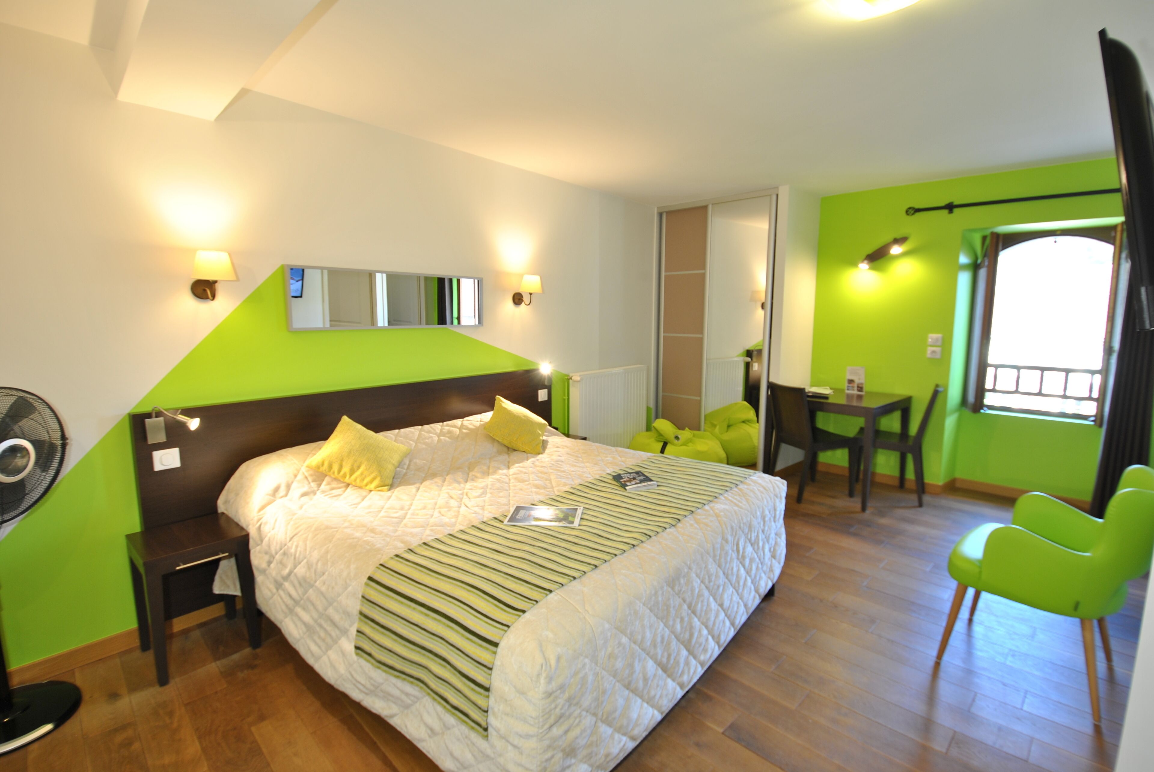 comfort double room | 1 bedroom, desk, soundproofing, free wifi