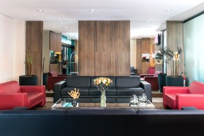 Reception - Summit Hotel Monaco (Guarulhos)