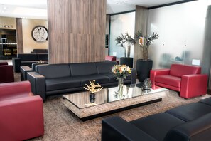Reception - Summit Hotel Monaco (Guarulhos)
