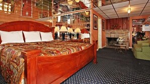 Room - Regal Inn & Suites (Rosedale)