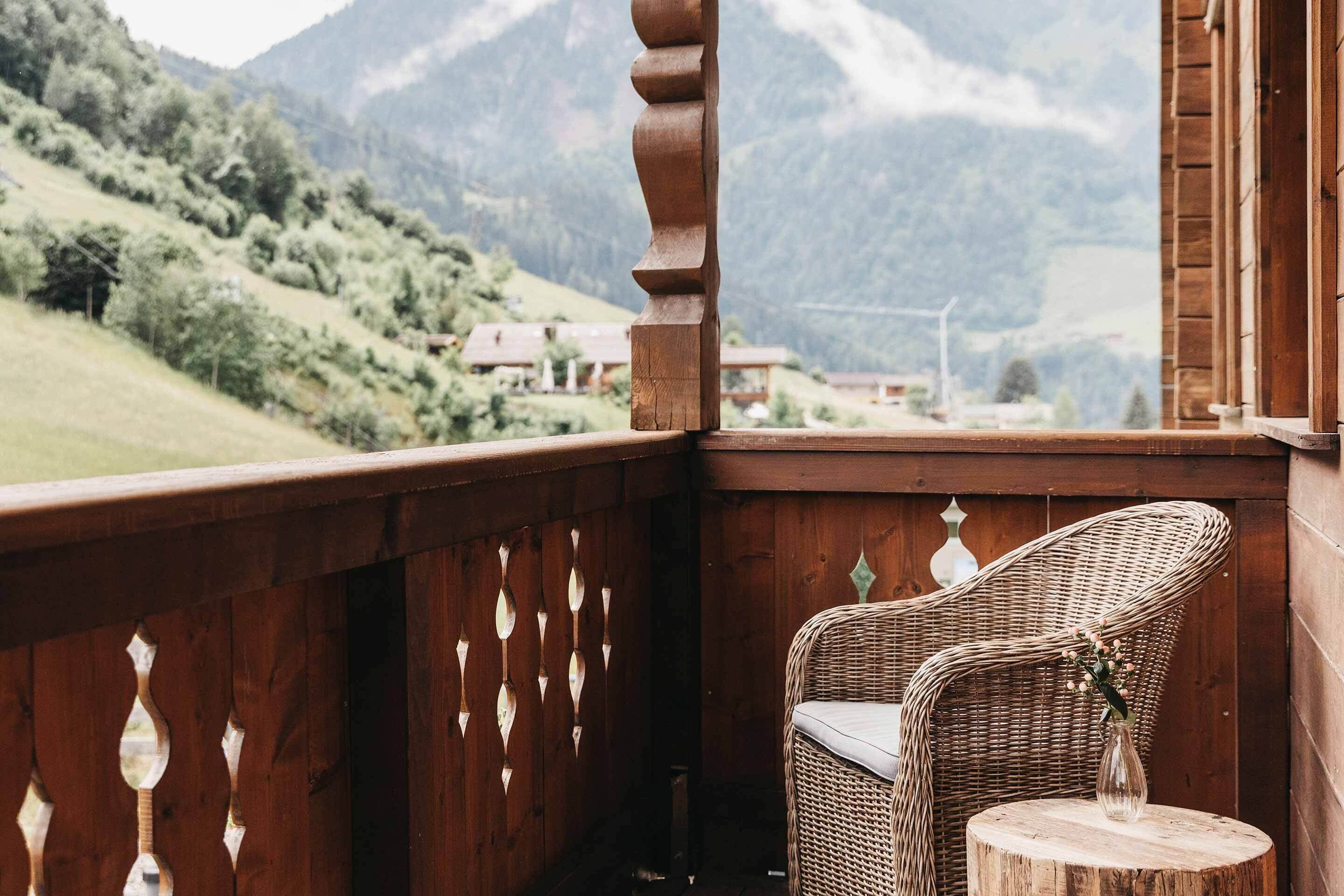 Deluxe-Doppelzimmer, Balkon, Bergblick | Terrasse/Patio