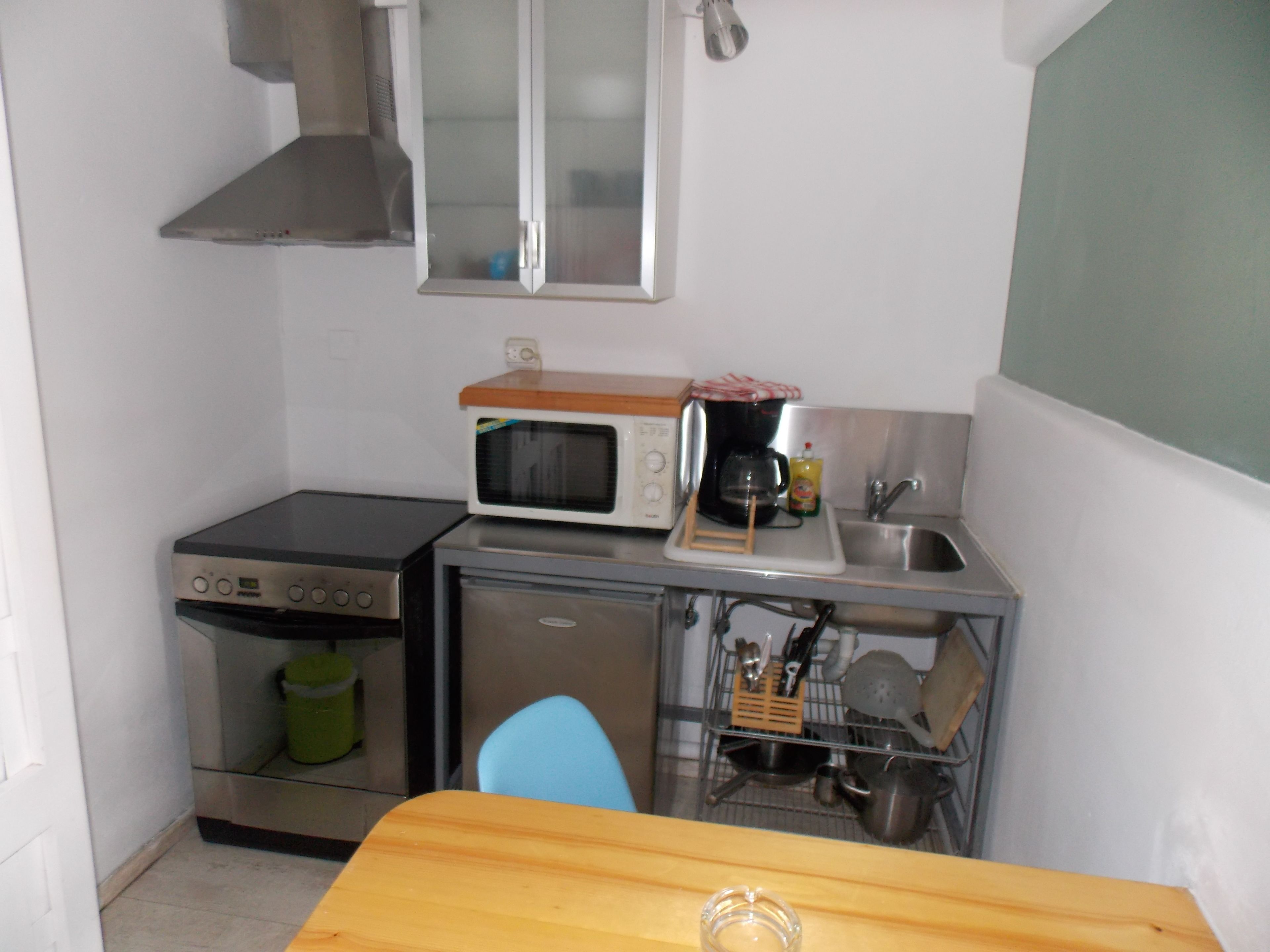 studio, garden view | private kitchenette