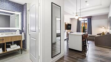 Suite, 1 Bedroom, Non Smoking | Living area | 32-inch plasma TV with cable channels, TV