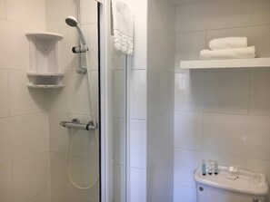 Single Room (Room26) - Balmoral Hotel (Bournemouth)