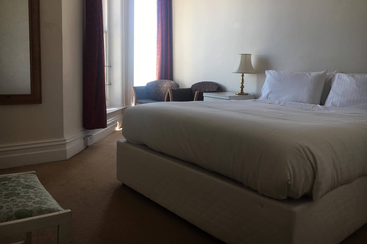 Kamar Double (Room22)