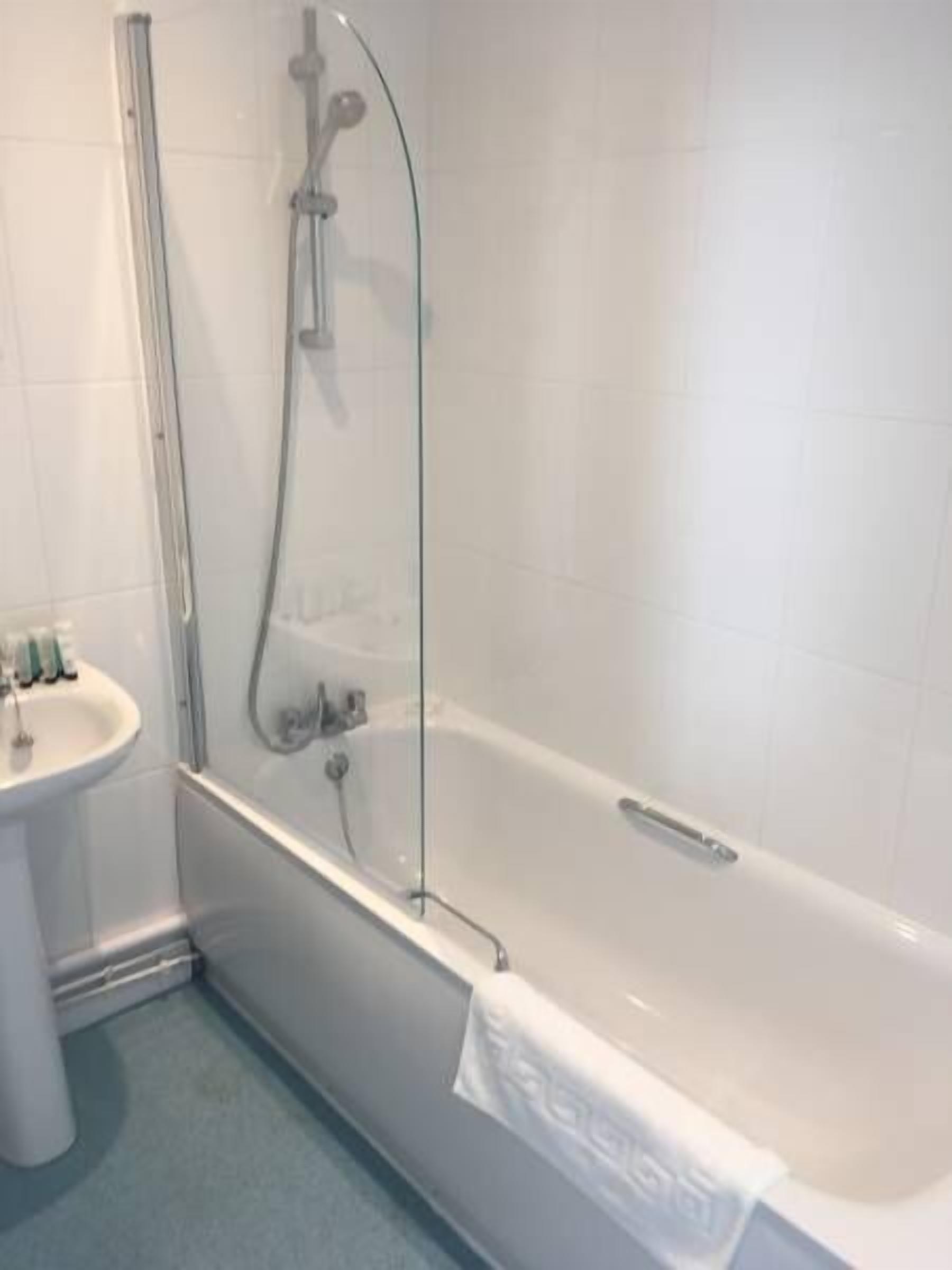 double room (room7) | 1 bedroom