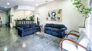 منطقة الجلوس في الردهة