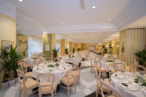 Breakfast area - Hotel dei Congressi (Castellammare di Stabia)