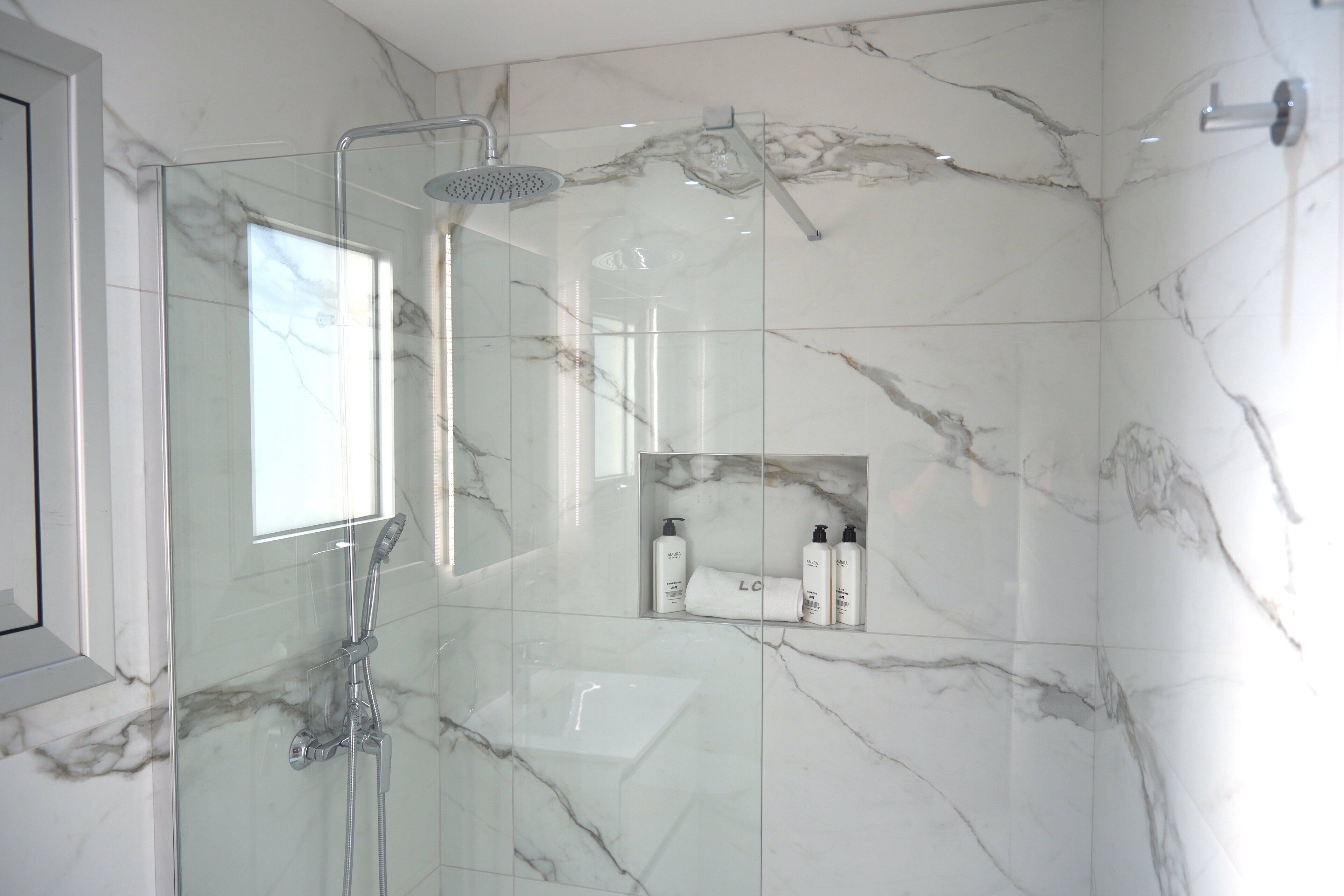 superior double or twin room | bathroom | hair dryer