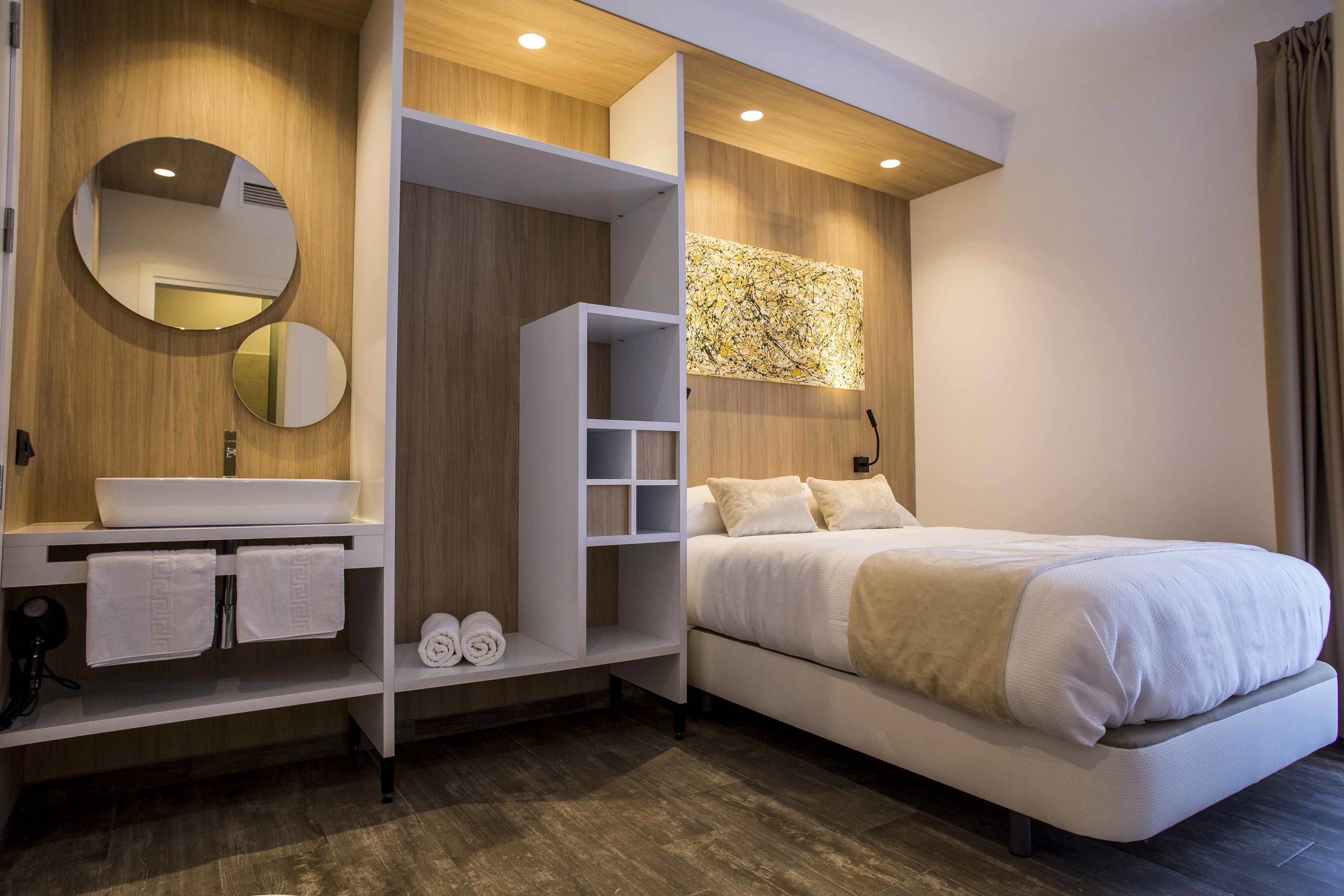 Tweepersoonskamer, privébadkamer | Luxe beddengoed, donzen dekbedden, bedden met traagschuimmatras