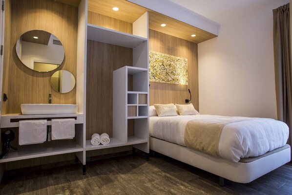 Doppelzimmer, eigenes Bad | Hochwertige Bettwaren, Daunenbettdecken