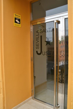Entrada de la propiedad