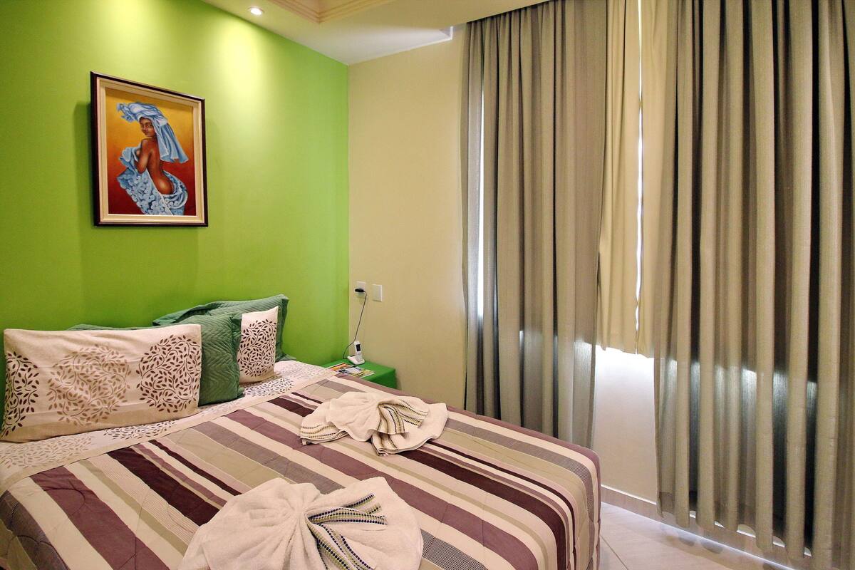 Basic Room | Premium bedding, minibar, blackout curtains, free WiFi