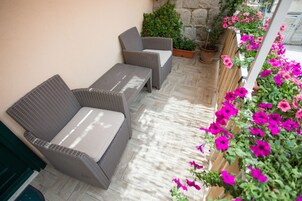 Luxury-Doppelzimmer, 1 King-Bett | Terrasse/Patio