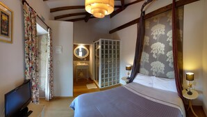 Free cots/infant beds, free WiFi - O Remanso dos Patos (Nogueira de Ramuin)