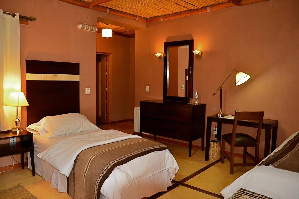 Couette en duvet d'oie, minibar, coffres-forts dans les chambres, bureau