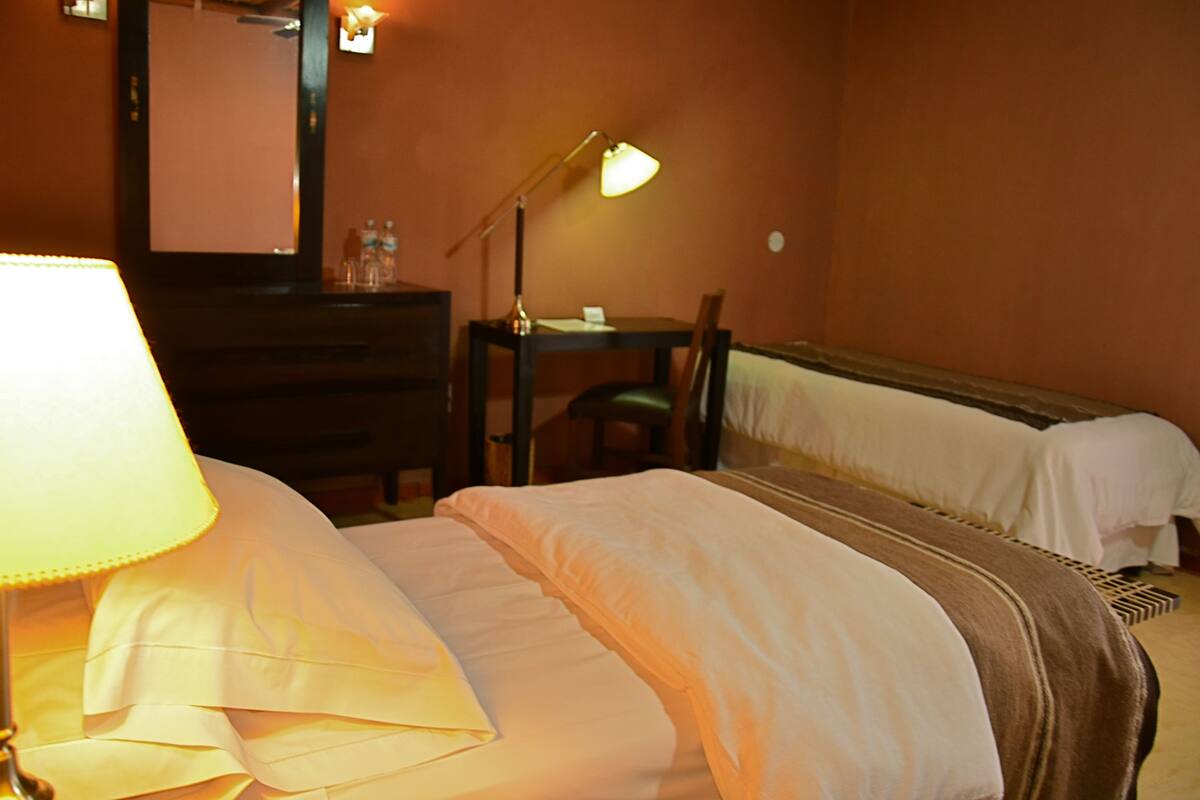 Couette en duvet d'oie, minibar, coffres-forts dans les chambres, bureau