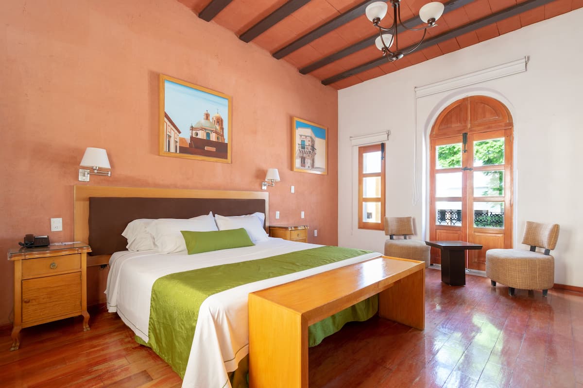 Ropa de cama de alta calidad y cubrecamas