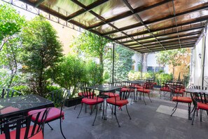 Televisión LCD 25 pulgadas con canales de televisión por cable