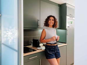 Studio, 1 lit double | Coffre-fort, bureau, espace de travail pour ordinateurs portables