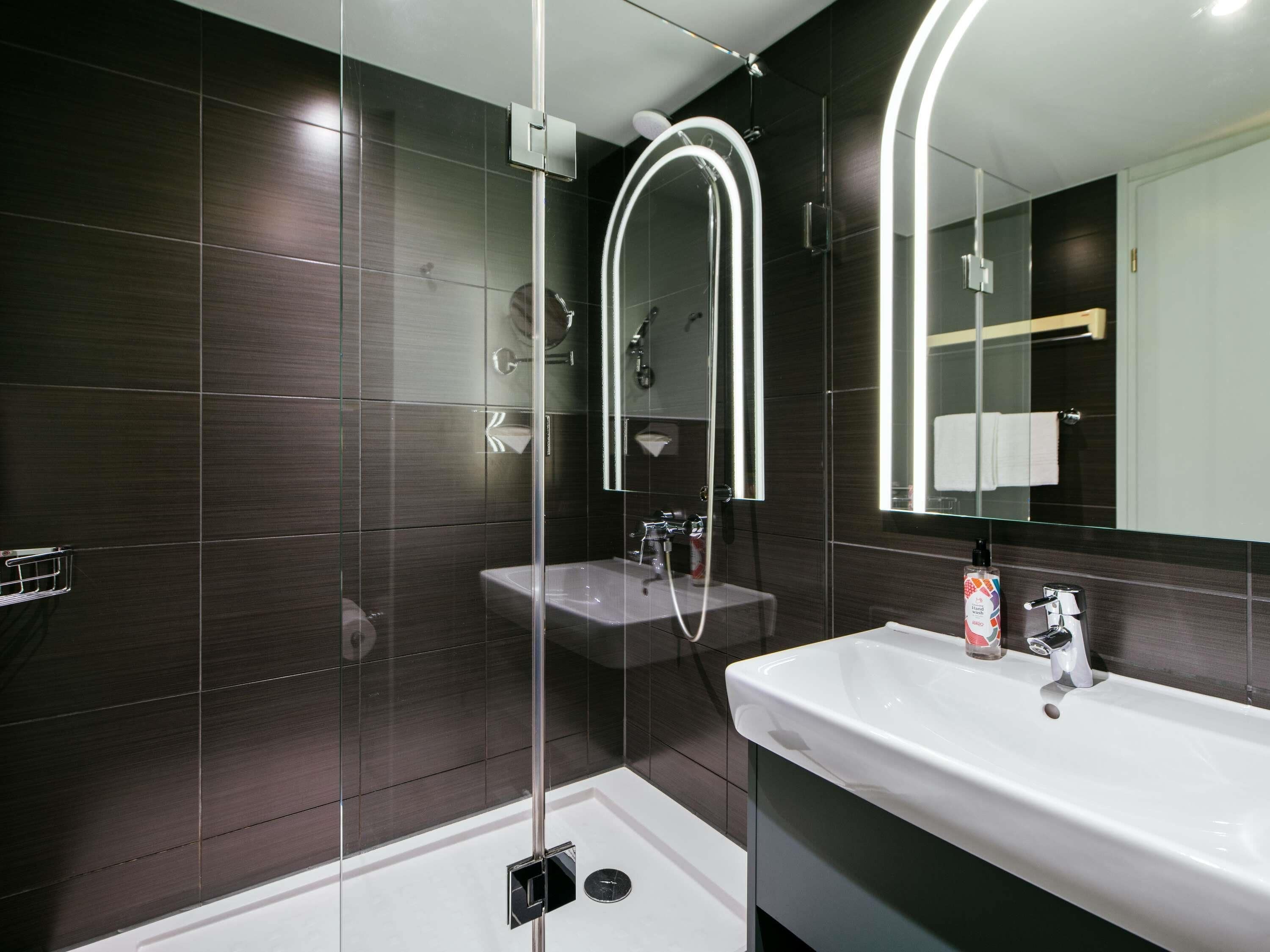 1 bedroom, in-room safe, desk, laptop workspace