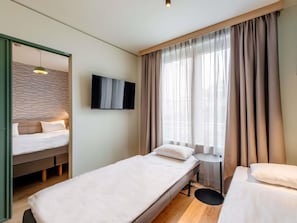 Apartment, 1 Bedroom | 1 bedroom, in-room safe, desk, laptop workspace