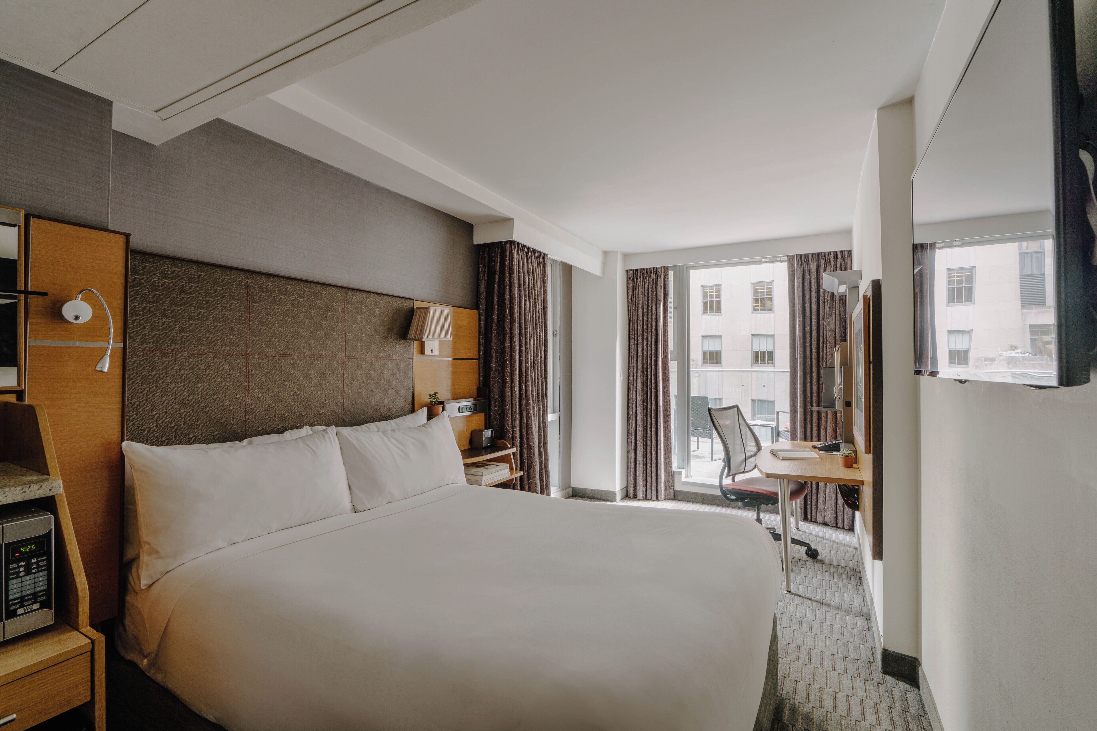 Quarto superior, terraço | Roupas de cama premium, cofres nos quartos, escrivaninha