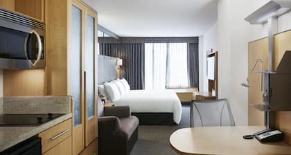 The Jewel Hotel, New York