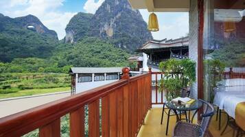 Moon Hill View Queen Balcony Room | View from room