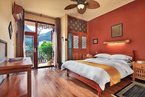 Family Suite, 2 Bedrooms, Balcony, Mountain View