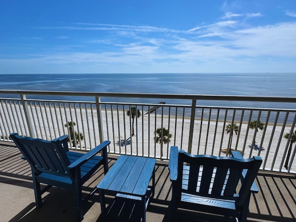 Suite, 2 Bedrooms (1 King Bed and 1 Full Bed) | Premium bedding, in-room safe, desk, blackout drapes - South Beach Biloxi Hotel & Suites (Biloxi)