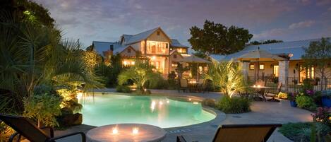 Seasonal outdoor pool