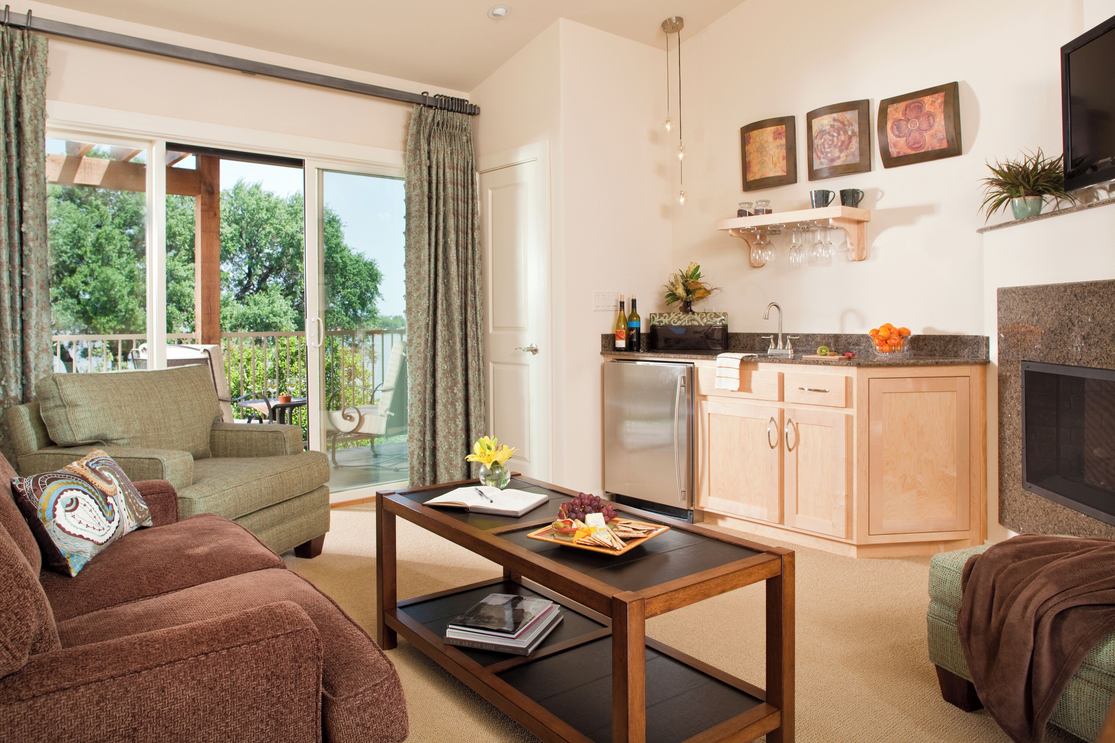 Lake Loft Suite | Premium bedding, individually decorated, individually furnished