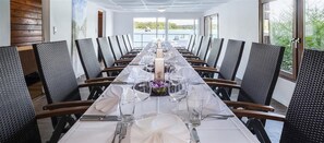 Breakfast, lunch and dinner served - Ringhotel Schorfheide I Waldresort Werbellinsee (Joachimsthal)