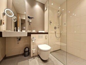 Superior Zimmer im Gästehaus | Bagno | Doccia, asciugacapelli, asciugamani, sapone