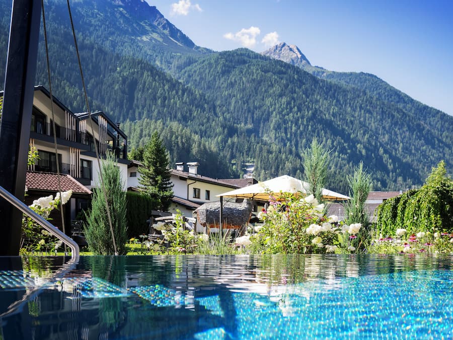 Indoor pool, outdoor pool, open 6:30 AM to 8:00 PM, pool umbrellas