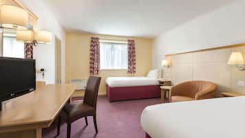 Bureau, Wi-Fi gratuit, draps fournis, réveils